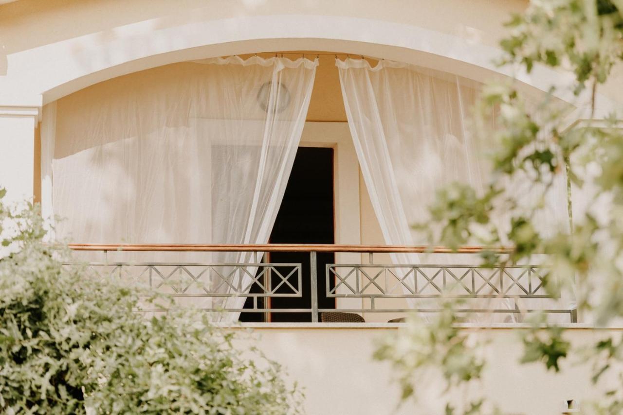 Bed And Breakfast Kolo Adults Only Bužinija Esterno foto