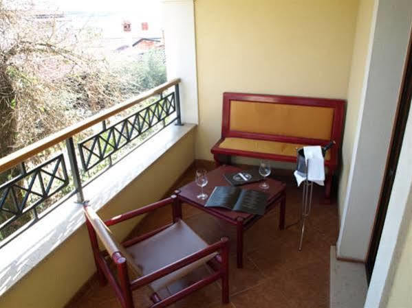 Bed And Breakfast Kolo Adults Only Bužinija Esterno foto
